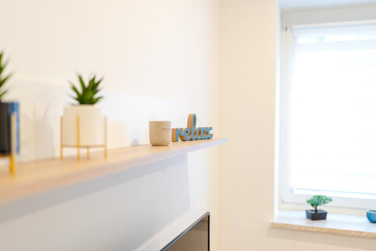 Ferienwohnung Jasmin - Gera Zentrum Neu Renoviert Exterior foto